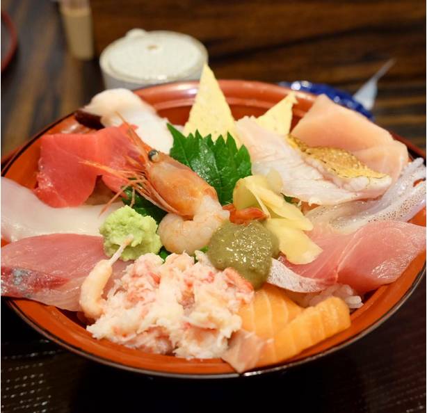 人气海鲜丼.jpeg